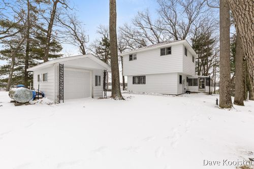 10904 S Minising Ct, Baldwin, MI, 49304-8701 | Card Image