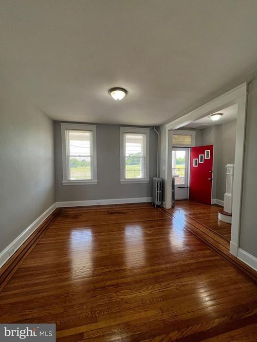 2002 Presstman St, BALTIMORE, MD, 21217-1123 | Card Image