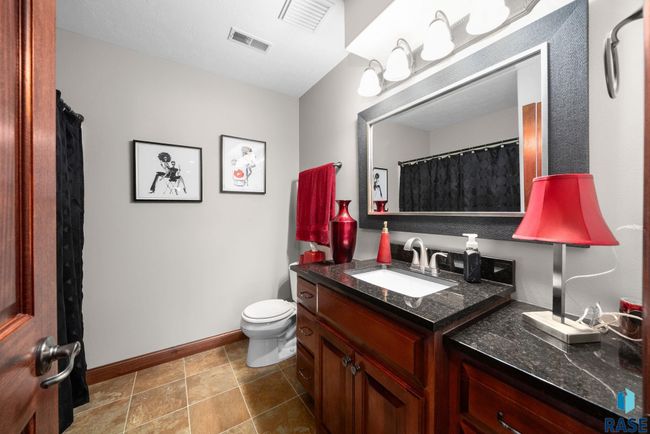 4400 E Aster Cir, House other with 5 bedrooms, 4 bathrooms and null parking in Sioux Falls SD | Image 46