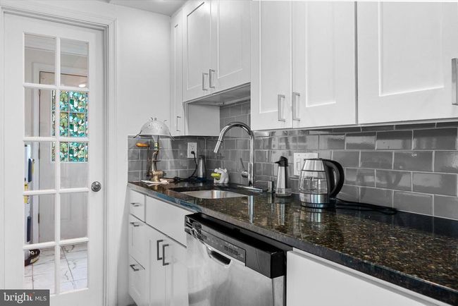 10412 Midway Ln, House other with 3 bedrooms, 2 bathrooms and null parking in LORTON VA | Image 7