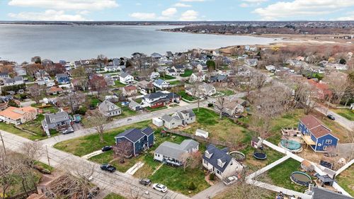 20 Manhattan Ave, Fairhaven, MA, 02719-1814 | Card Image