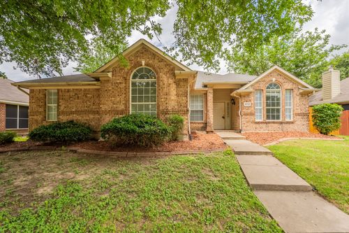 4725 Magna Carta Blvd, Grand Prairie, TX, 75052-8392 | Card Image