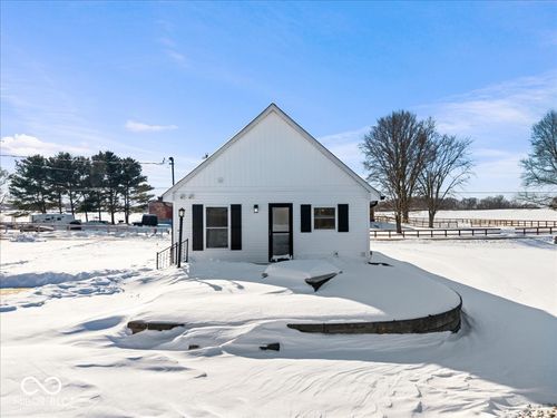 3276 W 400 S, Trafalgar, IN, 46181-9018 | Card Image