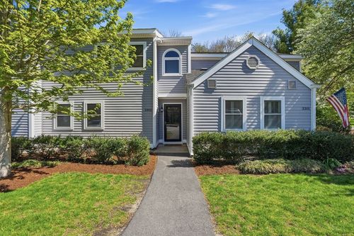 3302-3302 Tuckers Ln, Hingham, MA, 02043-1568 | Card Image