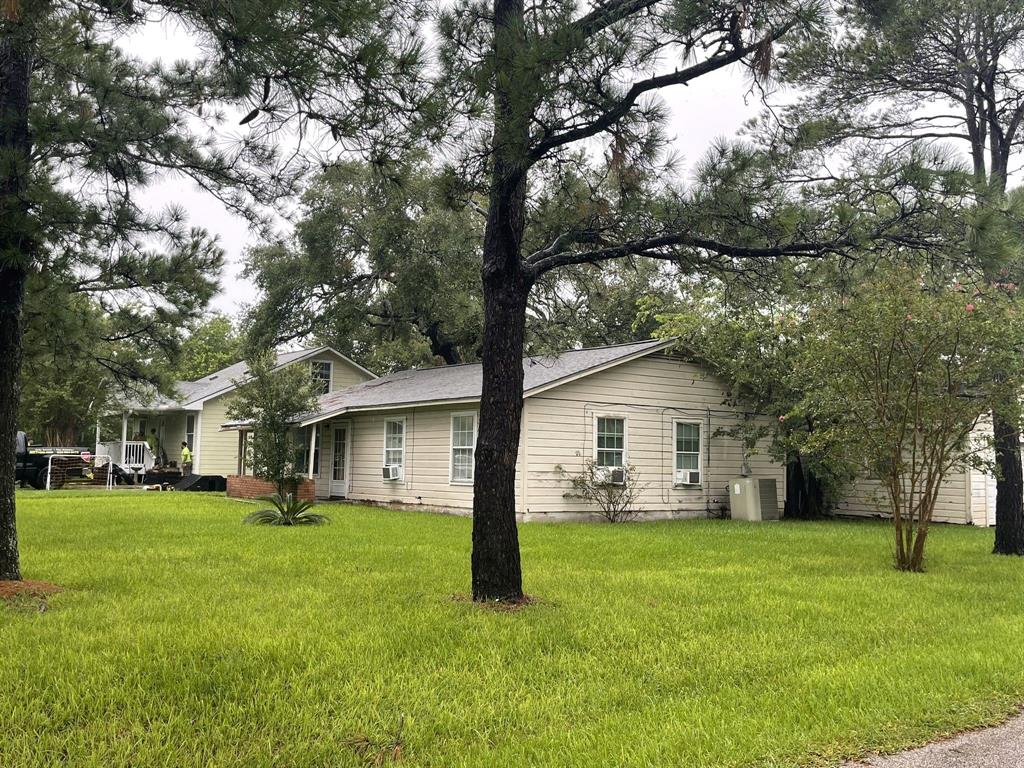 Iowa St, LA Porte, TX 77571