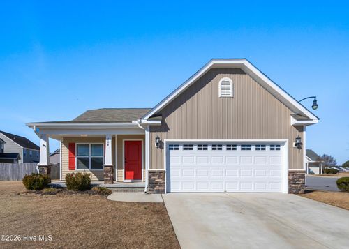 704 Jade Ln, Winterville, NC, 28590-4403 | Card Image