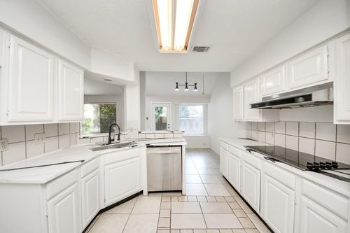 3611 Bee Bayou Ln, Sugar Land, TX, 77479-1937 | Card Image