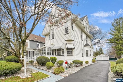 201 Washington St, Bloomfield, NJ, 07003-2406 | Card Image