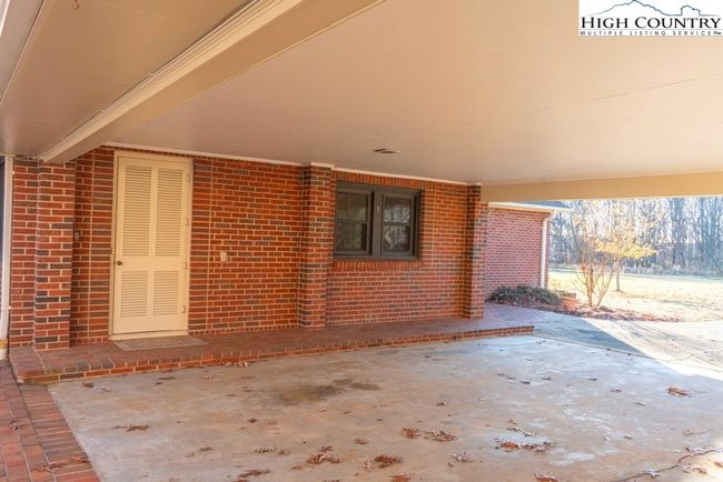 3616 County Home Rd, House other with 3 bedrooms, 2 bathrooms and null parking in Conover NC | Image 35