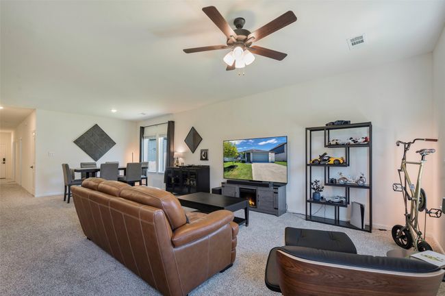 3605 Cedar Elm Trl, House other with 4 bedrooms, 2 bathrooms and null parking in Argyle TX | Image 12