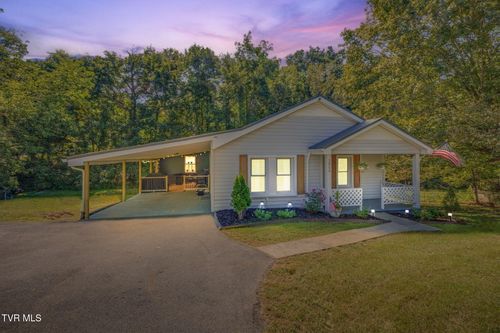 2804 Carrollwood Heights Rd, Kingsport, TN, 37660-2833 | Card Image