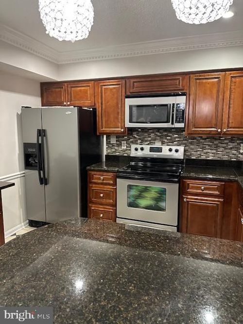 apt-420-3117 Patrick Henry Dr, FALLS CHURCH, VA, 22044-2316 | Card Image