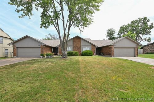 7323 S Canton Ave, Tulsa, OK, 74136-7001 | Card Image