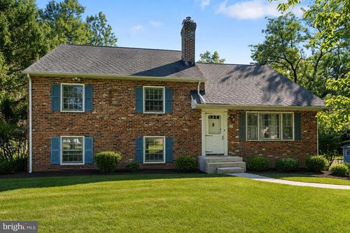 6 Clover Ln, MALVERN, PA, 19355-2824 | Card Image