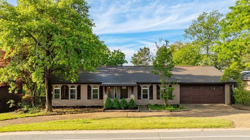 11833 Rivercrest Dr, Little Rock, AR, 72212 | Card Image