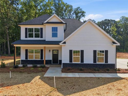 5924 N Church Street, Greensboro, NC, 27455 | Card Image
