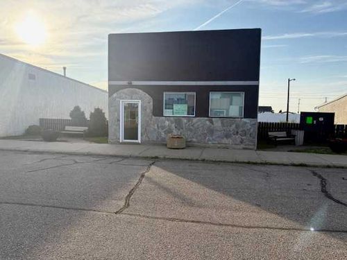 5110 50 Street, Hardisty, AB, T0B1V0 | Card Image