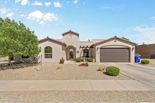 6054 Metro Woods St, Las Cruces, NM, 88012-7441 | Card Image