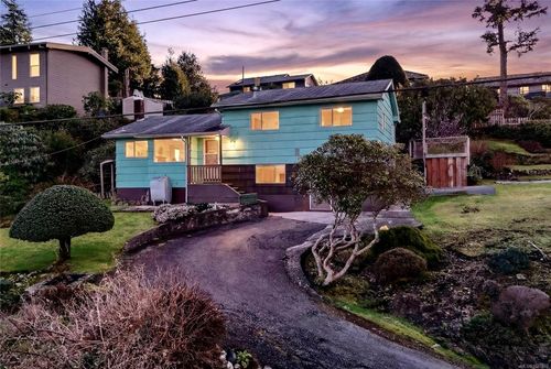 1148 & 1156 Helen Rd, Ucluelet, BC, V0R | Card Image