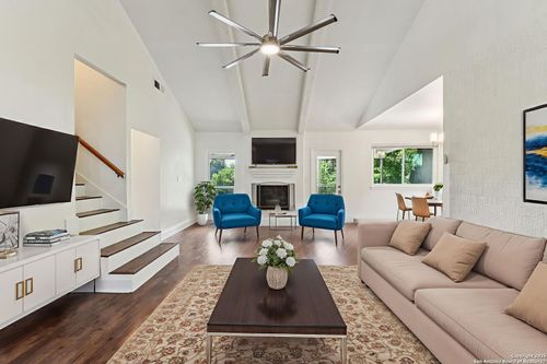 9014 Brigadoon St, San Antonio, TX, 78254-2005 | Card Image