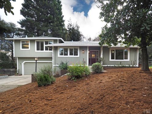 21679 Geyserville Avenue, Geyserville, CA, 95441 | Card Image