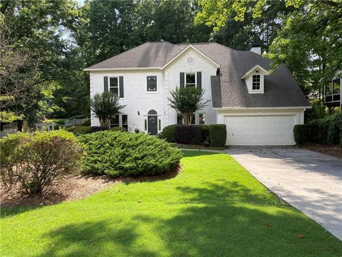 5440 Cameron Forest Pkwy, Johns Creek, GA, 30022-6035 | Card Image