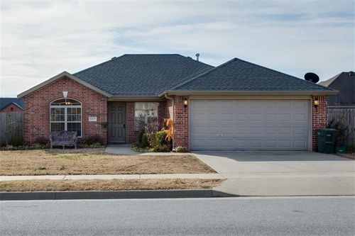 4143 W Spring House Dr, Fayetteville, AR, 72704-7074 | Card Image