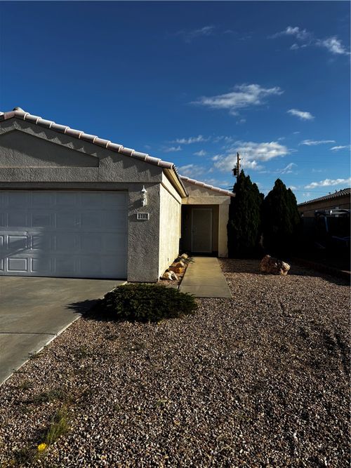 2707 Georgia Ave, Kingman, AZ, 86401-5337 | Card Image