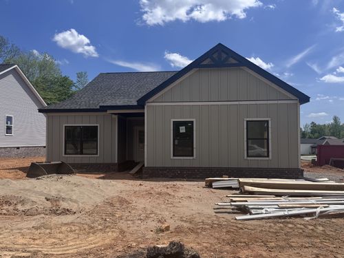 289 Wayne Hall Rd, Clarksville, TN, 37040-3675 | Card Image