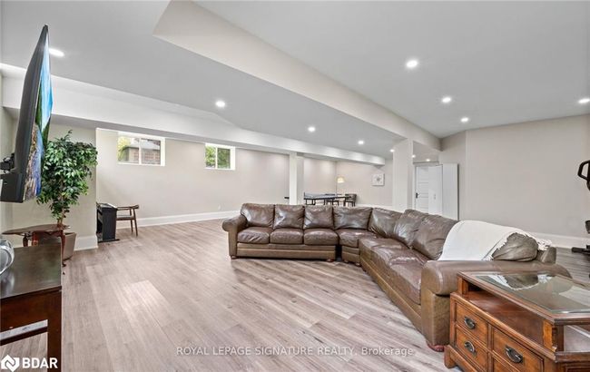 143 Turner Crt, House other with 3 bedrooms, 4 bathrooms and 14 parking in Ballinafad ON | Image 34