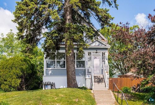 815 E 7th St, Duluth, MN, 55805-1445 | Card Image