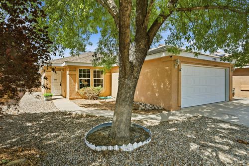 7709 Greywolf Rd Sw, Albuquerque, NM, 87121-7220 | Card Image