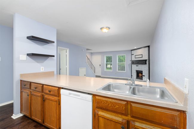 123 Austin Stone Dr, Townhouse with 2 bedrooms, 2 bathrooms and null parking in Duncanville TX | Image 8