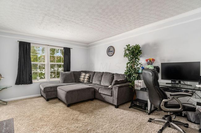 Living Room/Office | Image 11