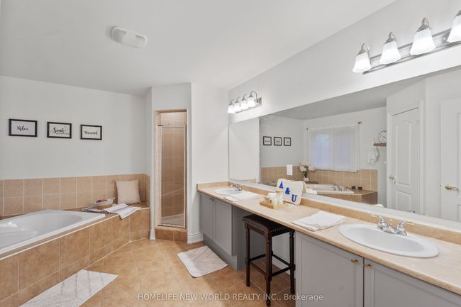 1033 Copperfield Dr, House other with 6 bedrooms, 6 bathrooms and 3 parking in Oshawa ON | Image 21