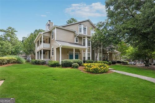 6430 Oakleaf Way, Morrow, GA, 30260-1768 | Card Image