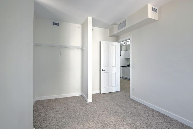 401 - 3820 Brentwood Road Nw, Condo with 2 bedrooms, 1 bathrooms and 1 parking in Calgary AB | Image 24