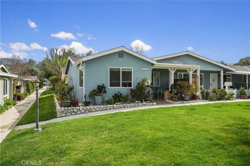unit-a-19221 Avenue Of The Oaks, Newhall, CA, 91321-4770 | Card Image