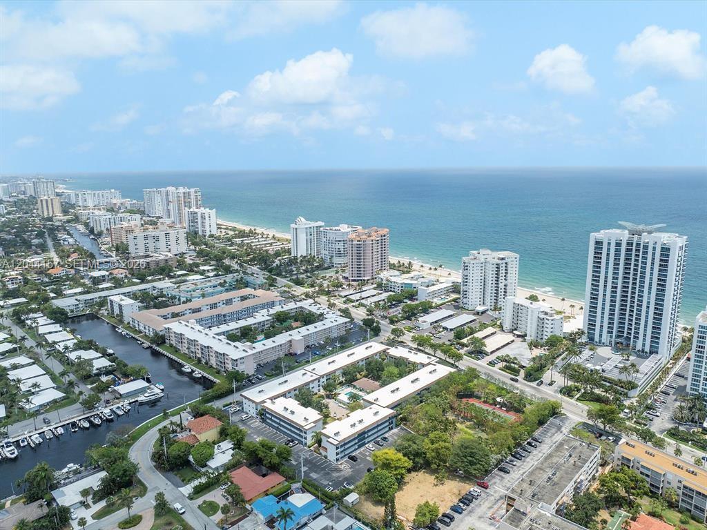 Residential Lease in Lauderdale By The Sea