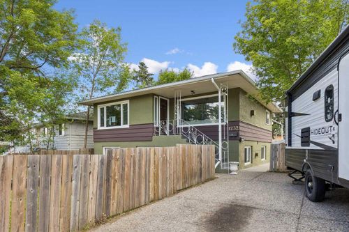 1232 Danloe St Ne, Calgary, AB, T2E8X6 | Card Image