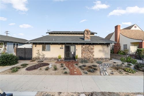 1070 Freeman Ave, Long Beach, CA, 90804-3850 | Card Image