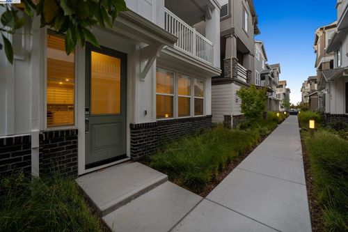 37231 Sand Bar Pl, Newark, CA, 94560-7363 | Card Image