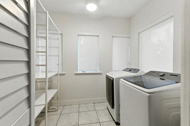 2356 Sw 16 Th Ave, Townhouse with 4 bedrooms, 3 bathrooms and null parking in Miami FL | Image 32