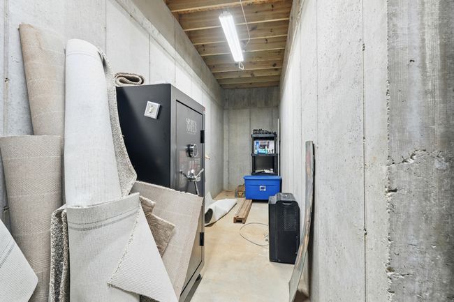 Storm Shelter - Basement | Image 63