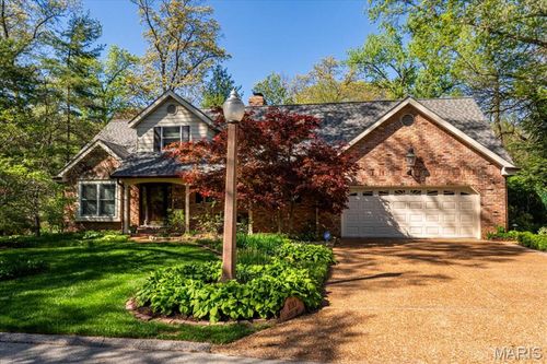 1010 Robert Dr, Godfrey, IL, 62035-2581 | Card Image