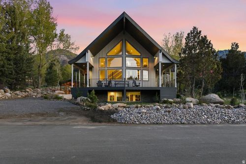 924 E Spring Creek Ln, Pine Valley, UT, 84781-2194 | Card Image