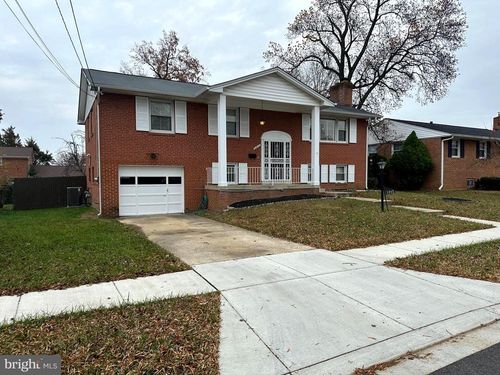 3912 21st Ave, TEMPLE HILLS, MD, 20748-4320 | Card Image