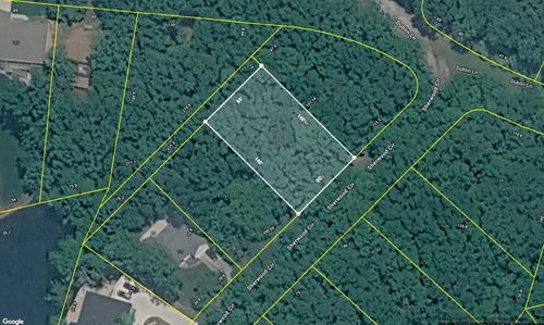 121 Sherwood Cir, Crossville, TN, 38558-8050 | Card Image