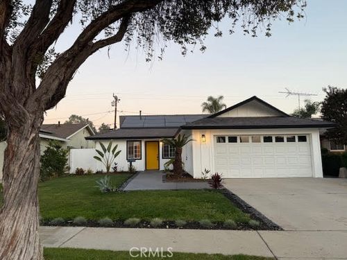 21108 Wilder Ave, Lakewood, CA, 90715 | Card Image