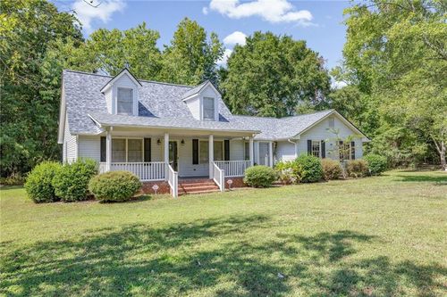 2821 Hog Mountain Rd, Jefferson, GA, 30549-1717 | Card Image